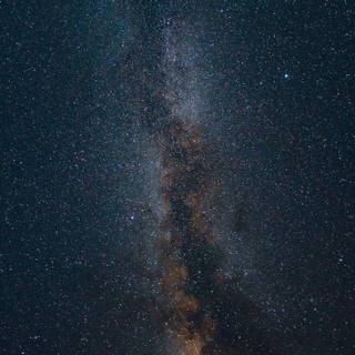 Milky Way galaxy iPhone wallpaper