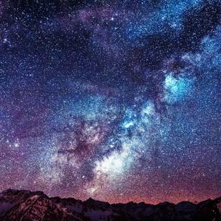 Milky Way galaxy iPhone wallpaper