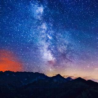 Milky Way galaxy iPhone wallpaper