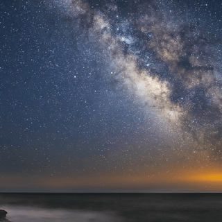 Milky Way galaxy iPhone wallpaper