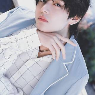 Kim Taehyung mobile wallpaper