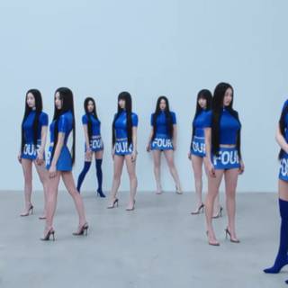 Twice 2025 desktop wallpaper