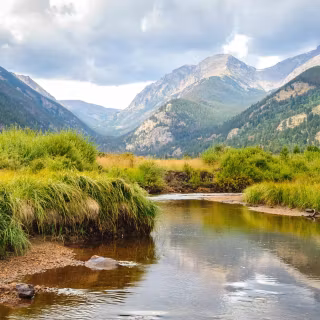 Alpine lake wallpaper