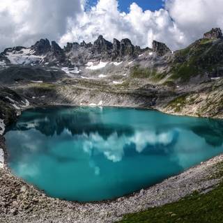 Alpine lake wallpaper
