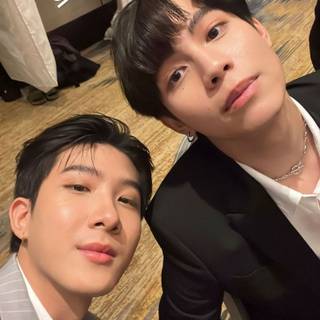 Thanawat Rattanakitpaisan wallpaper