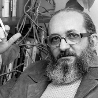 Paulo Freire wallpaper