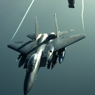 McDonnell Douglas F-15 Eagle iPhone wallpaper