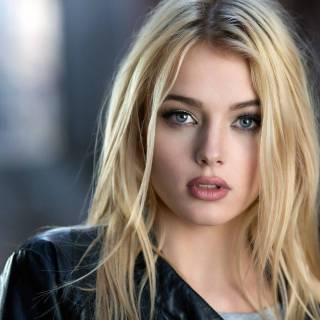 Woman face wallpaper