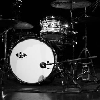 Bass drum wallpaper