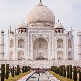 Historical monuments wallpaper