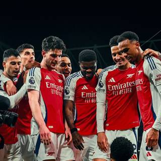 Arsenal team 2025 wallpaper