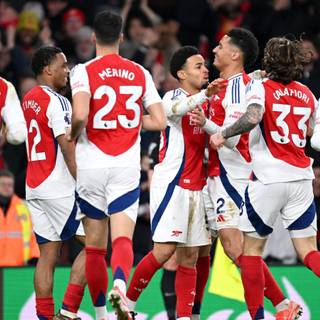 Arsenal Champions wallpaper