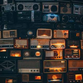 Radio iPhone wallpaper