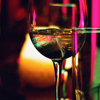 Wine iPhone wallpaper