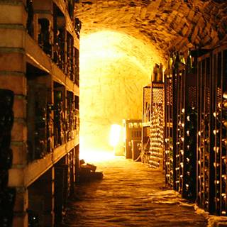 Wine iPhone wallpaper