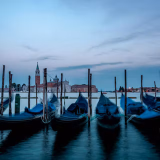 Boat mobile wallpaper