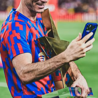 Lewandowski mobile wallpaper