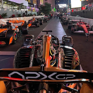 F1 HD iPhone wallpaper