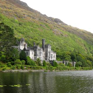 Irish castle wallpaper