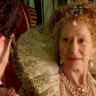 Elizabeth I wallpaper