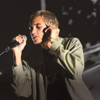 Desktop Dominic Fike wallpaper