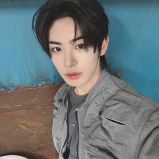 Minje KickFlip wallpaper