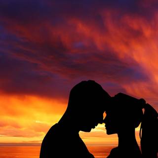 Sunset couple wallpaper