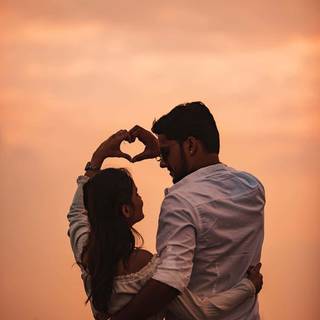Sunset couple wallpaper