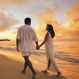 Sunset couple wallpaper