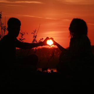 Sunset couple wallpaper