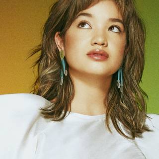 Peyton Elizabeth Lee iPhone wallpaper