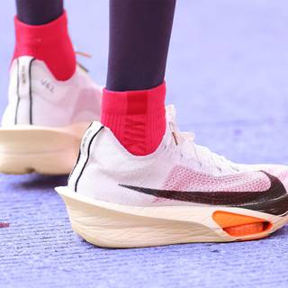 Nike Alphafly wallpaper