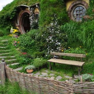 Hobbit Hole desktop wallpaper