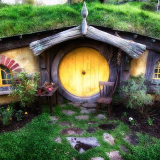 Hobbit Hole desktop wallpaper