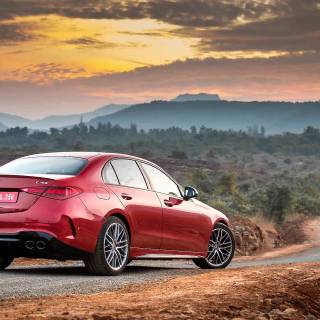 Mercedes-AMG C 43 wallpaper
