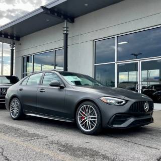 Mercedes-AMG C 43 wallpaper