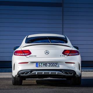 Mercedes-AMG C 43 wallpaper