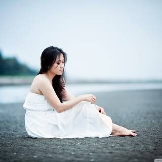 Female body wallpaper