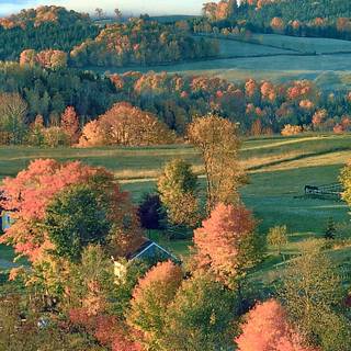 Autumn home landscape wallpaper