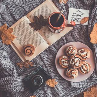 Autumn cookies wallpaper