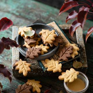 Autumn cookies wallpaper