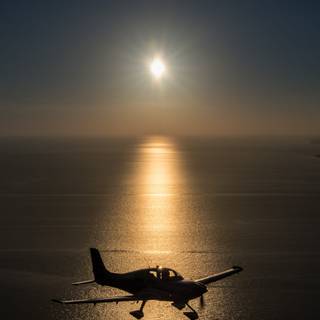 Cirrus SR22 wallpaper