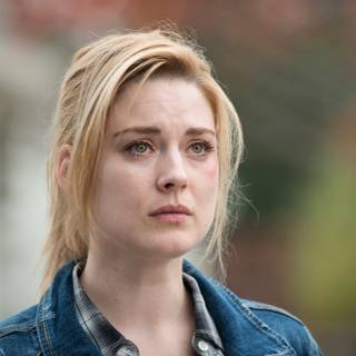 Alexandra Breckenridge desktop wallpaper