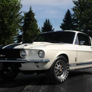 White computer car wallpaper