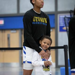 Kamorea Arnold wallpaper