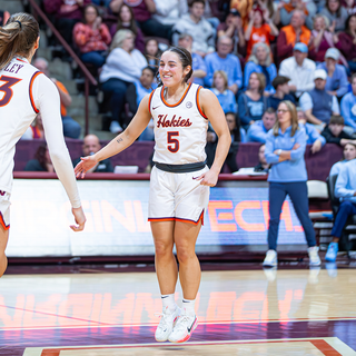 Georgia Amoore wallpaper