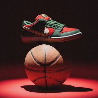Red Low Dunks wallpaper