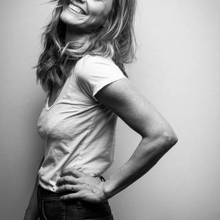 Julianna Guill wallpaper