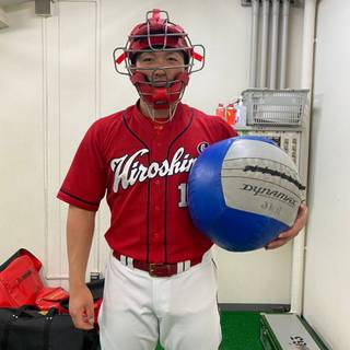 Seiya Suzuki wallpaper