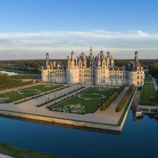Chambord wallpaper